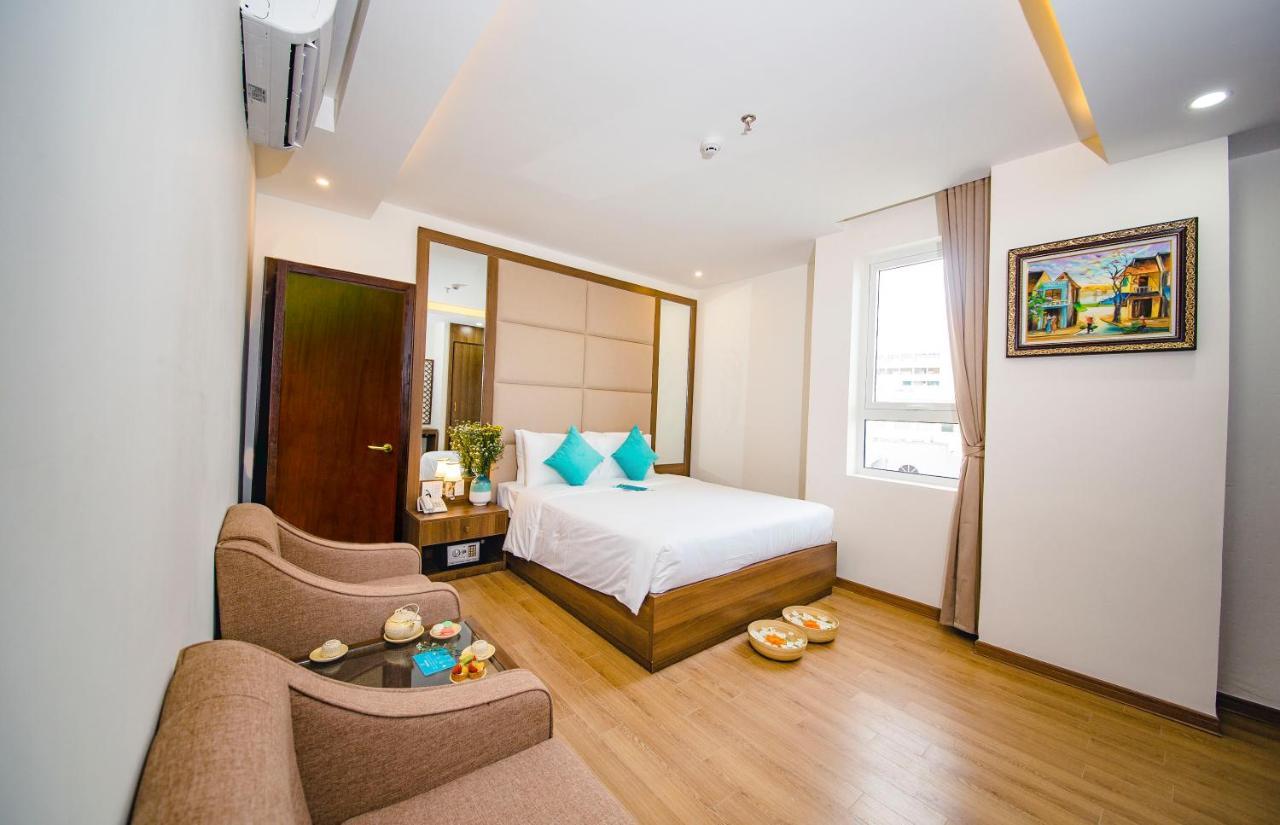 Pariat River Front Hotel Da Nang Esterno foto