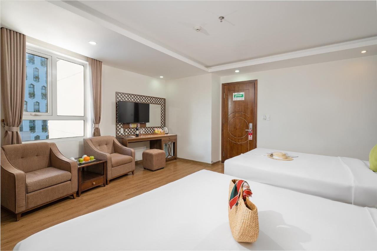 Pariat River Front Hotel Da Nang Esterno foto