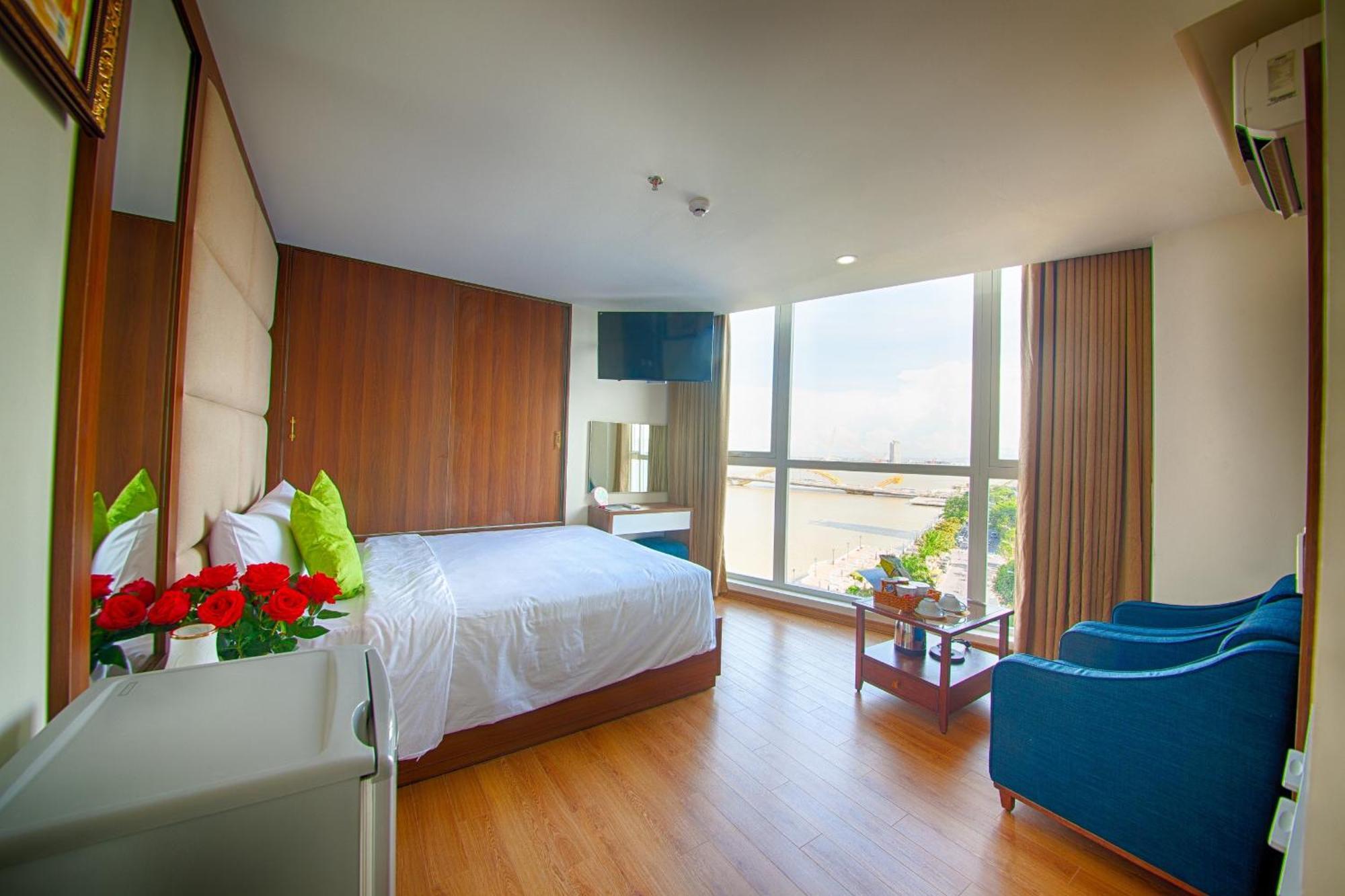 Pariat River Front Hotel Da Nang Esterno foto
