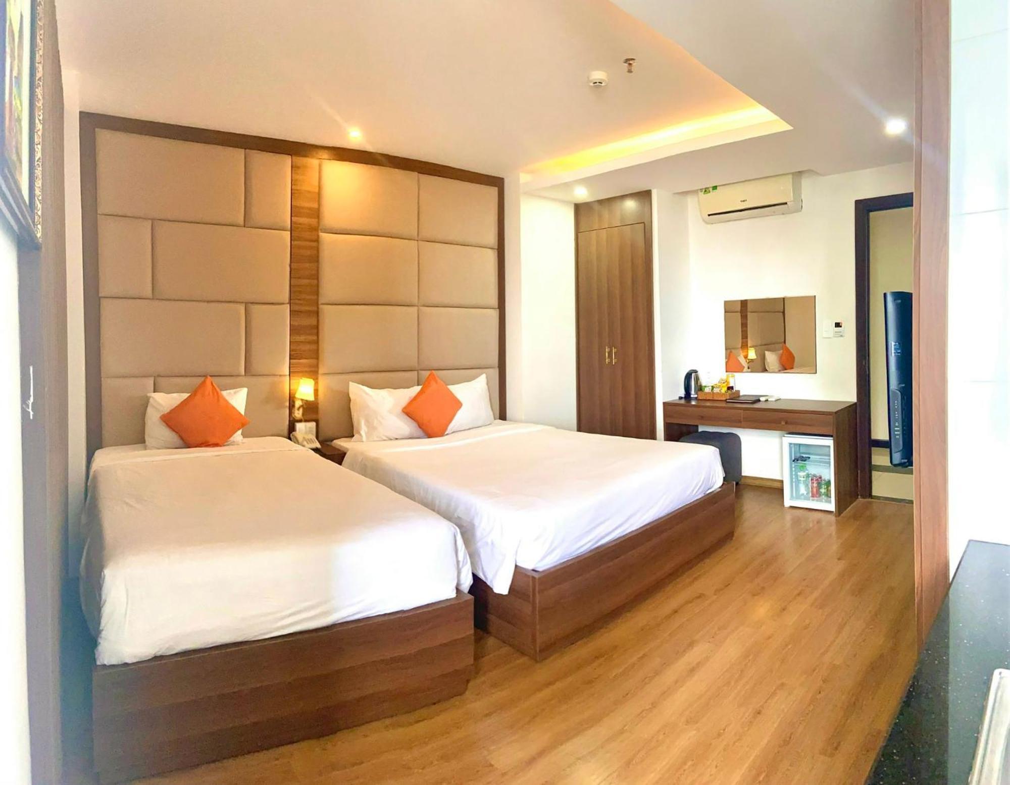 Pariat River Front Hotel Da Nang Esterno foto